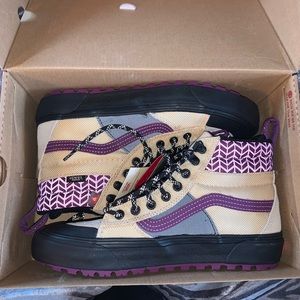 woman’s size 9 vans
